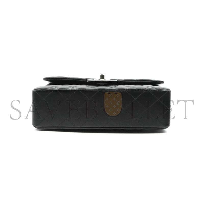 CHANEL SMALL CLASSIC FLAP BLACK LAMBSKIN (23*14*6cm)